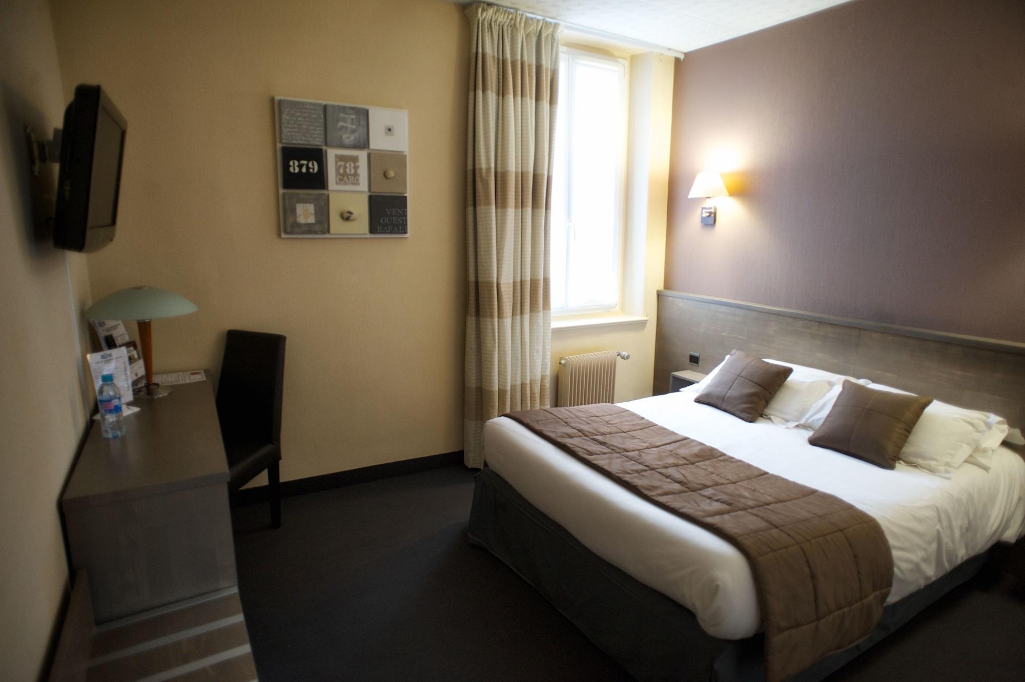 Brit Hotel Le Surcouf Saint-Malo Exterior photo