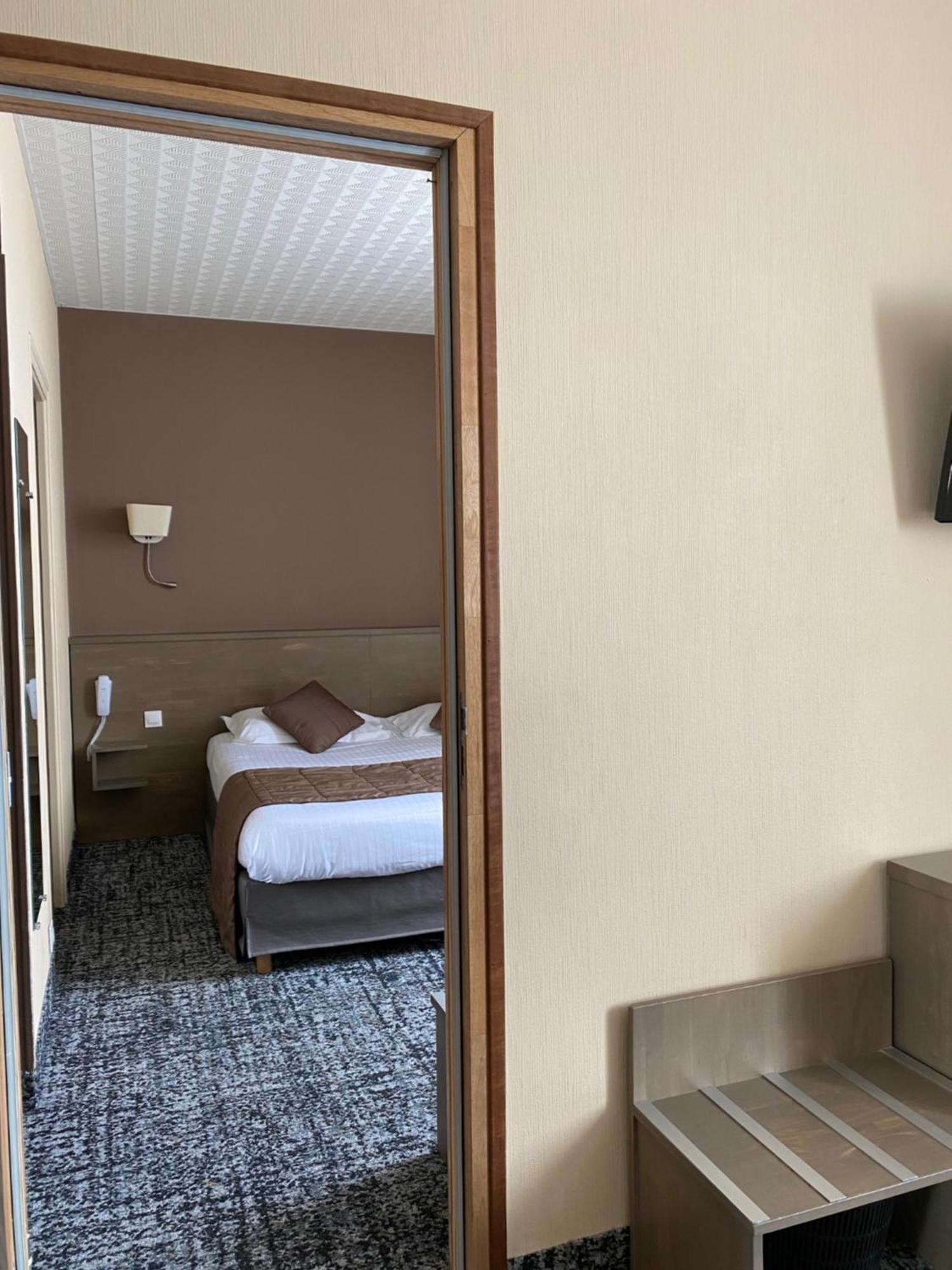 Brit Hotel Le Surcouf Saint-Malo Exterior photo