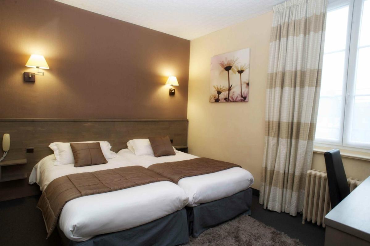 Brit Hotel Le Surcouf Saint-Malo Exterior photo