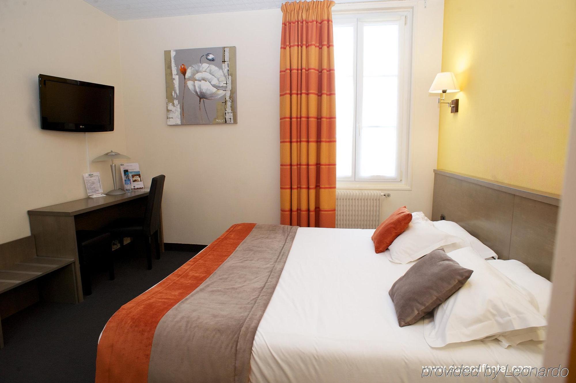 Brit Hotel Le Surcouf Saint-Malo Exterior photo